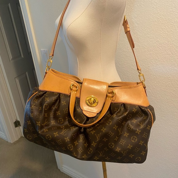Louis Vuitton Brown Monogram Shoulder Bag - Picture 8 of 15